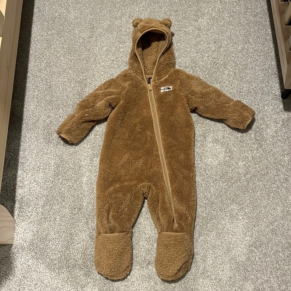North face baby bear snow suit 12-18